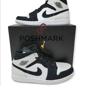 Nike Air Jordan 1 Mid SE Diamond Black White W7